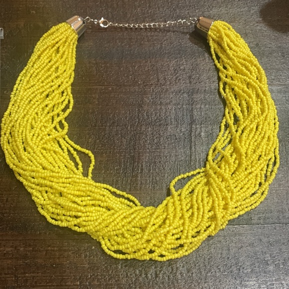 NWOT Yellow Beaded multi strand necklace and matching earrings - Picture 2 of 3